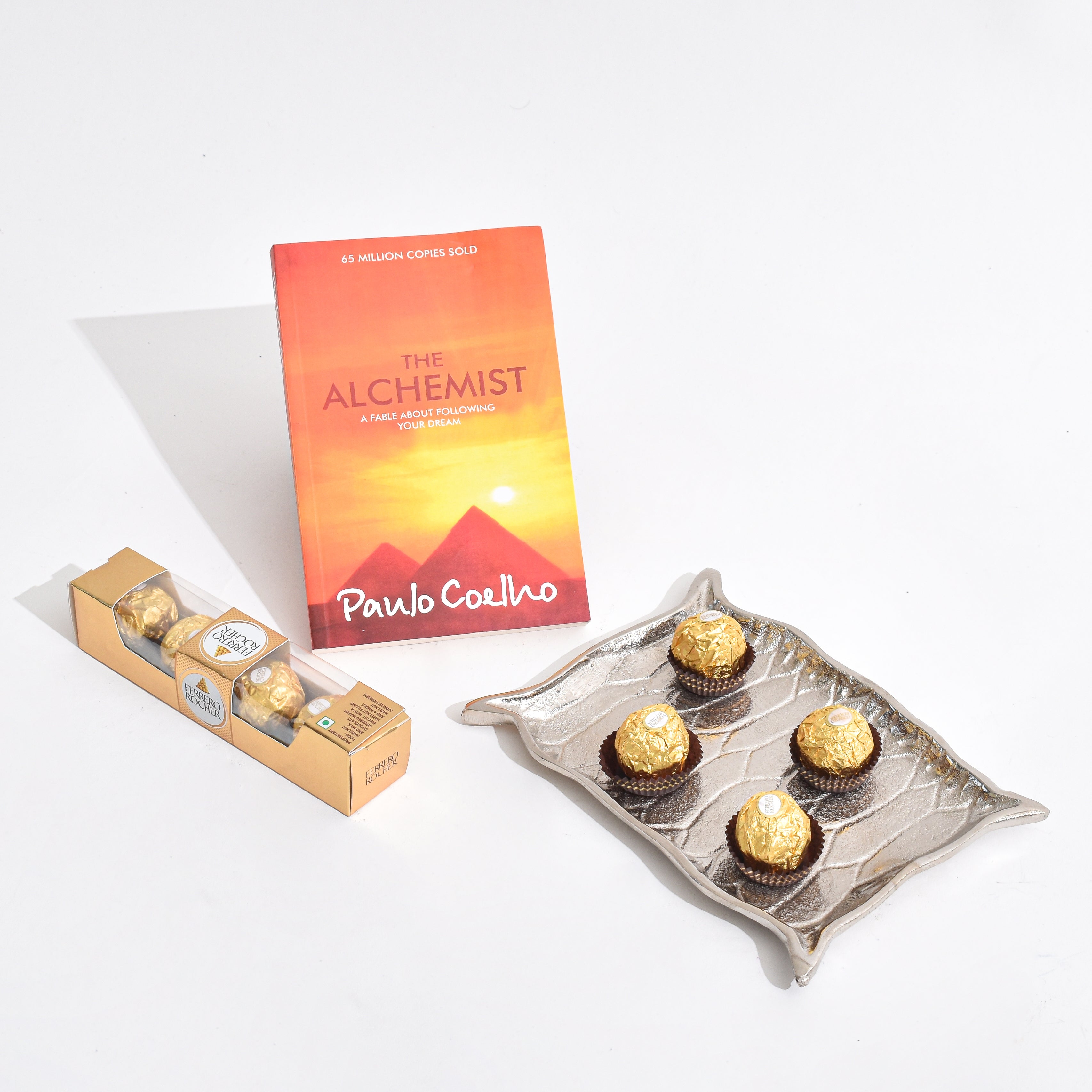 Silver Alladin Dreams, Truffle & Tales