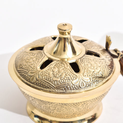 Brass Glow & Sacred Aroma