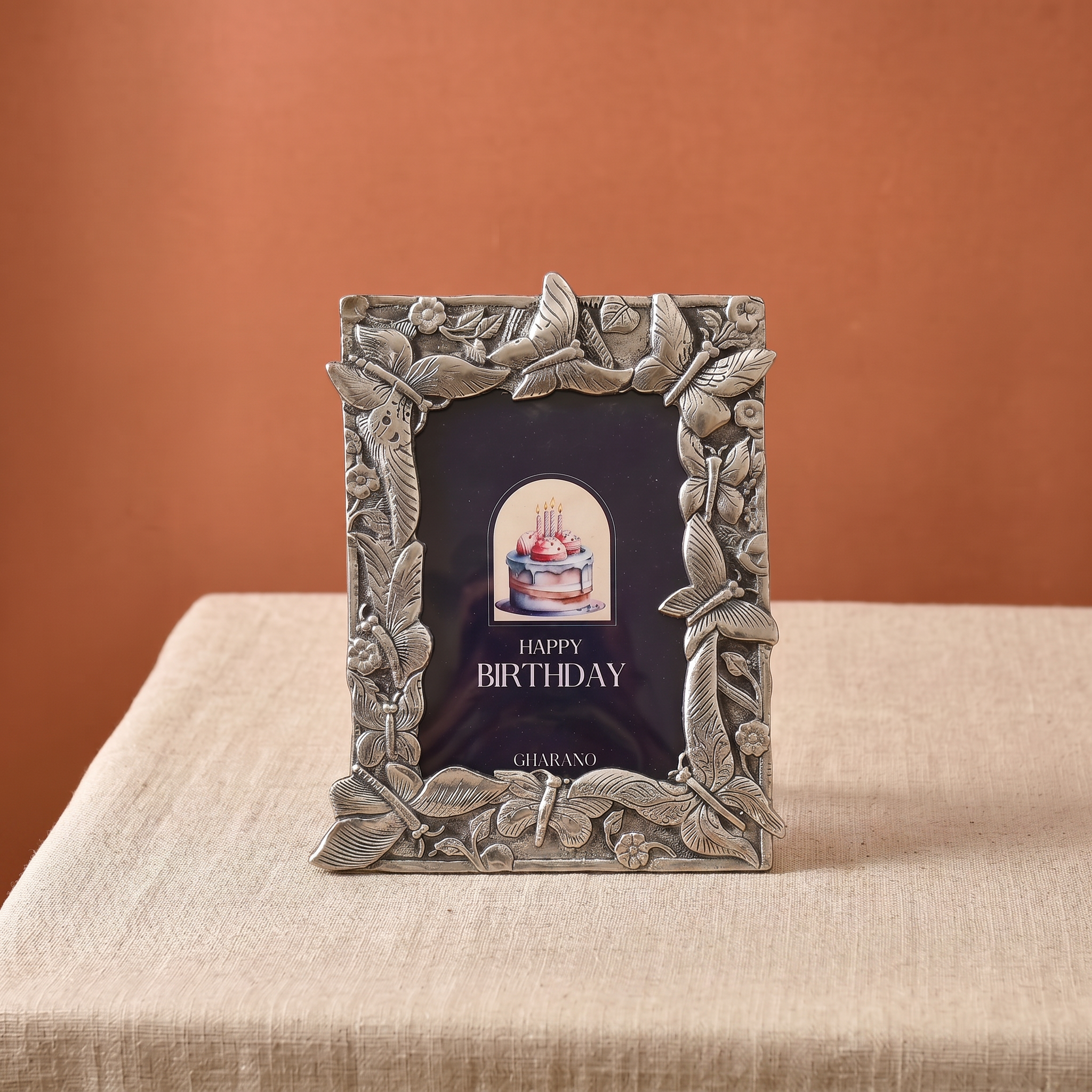 (Butterfly) Framed Love, Treat & Timelines