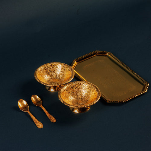 Gold Plated 2 Bowl & Tray Set with Wooden Box | Luxury Gift Hamper