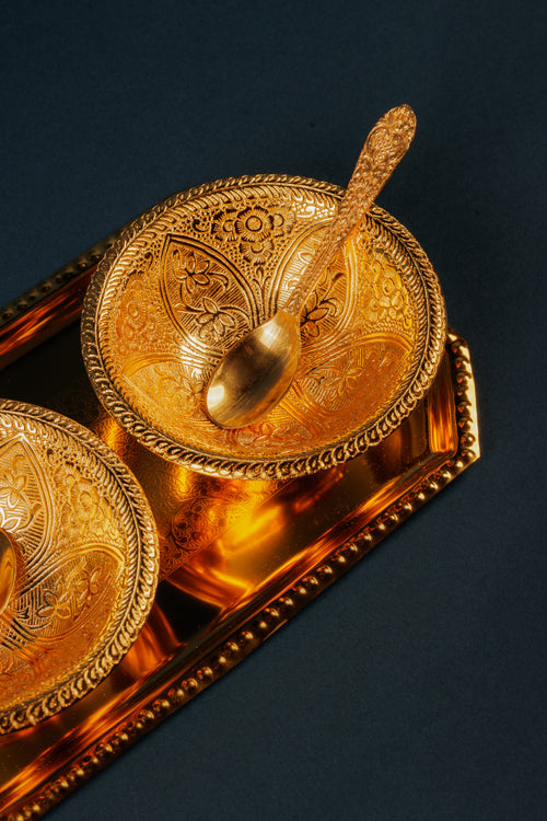 Gold Plated 2 Bowl & Tray Set with Wooden Box | Luxury Gift Hamper
