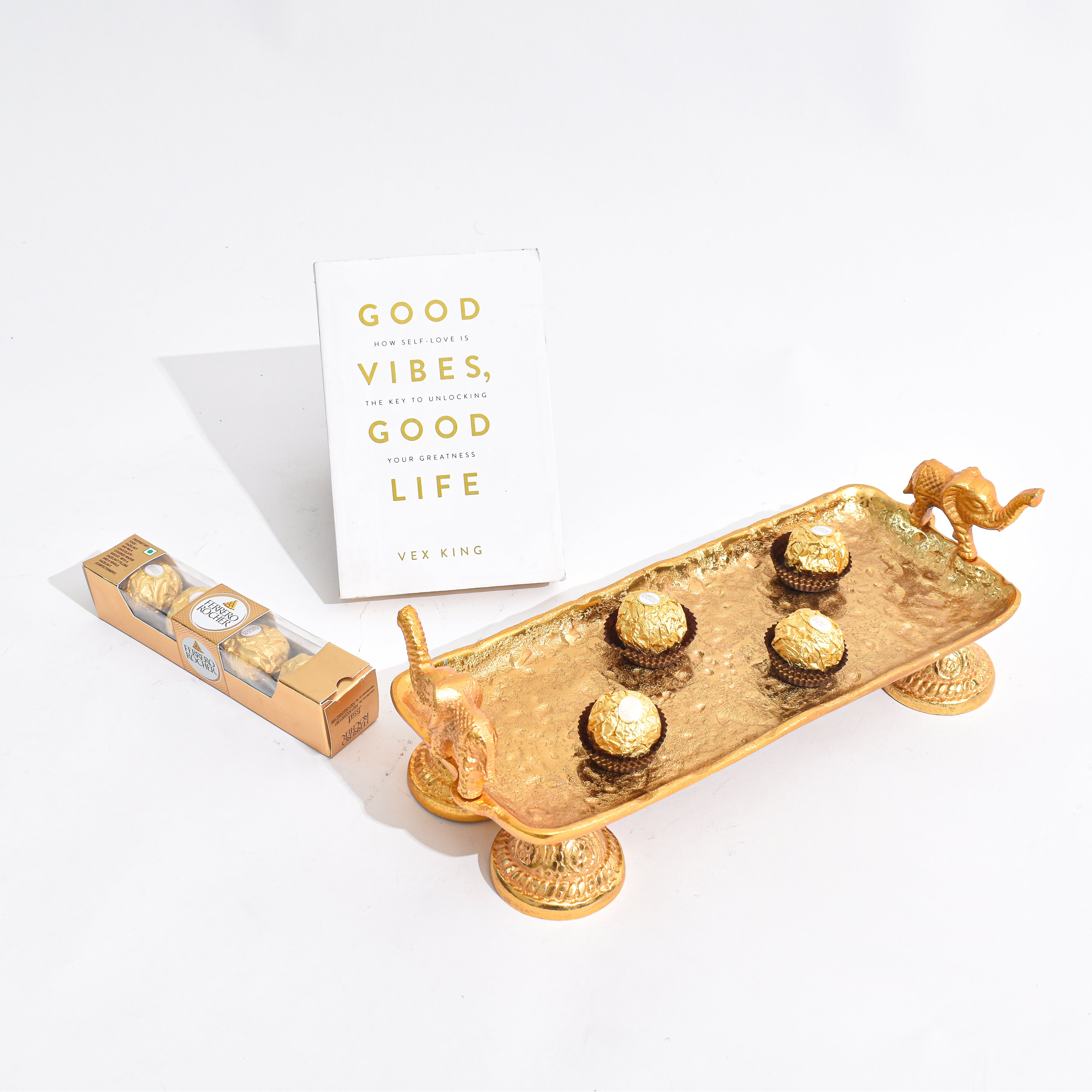 Gold Trunk of Tradition, Hazelnut & Pages