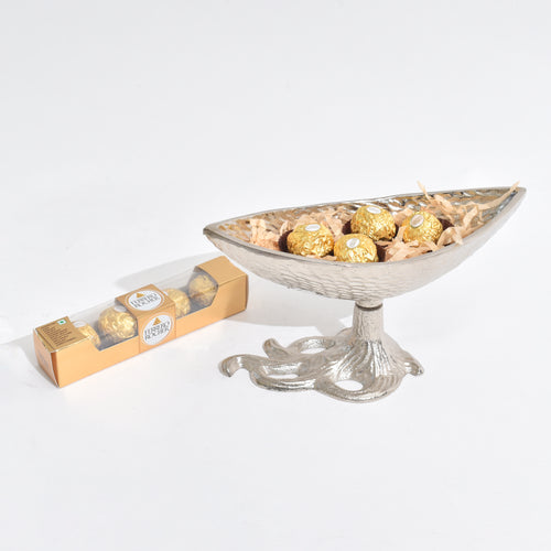 Silver Boat Design Platter – For Serving Snacks with Style