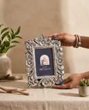 (Leaf) Framed Love, Treat & Timelines