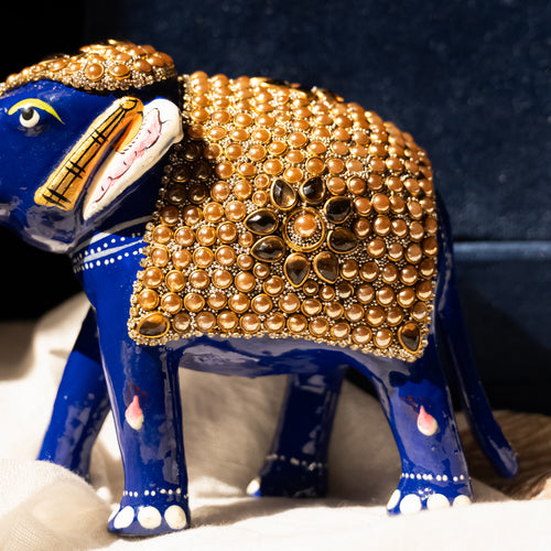 Meenakari golden pearl elephant family of 3