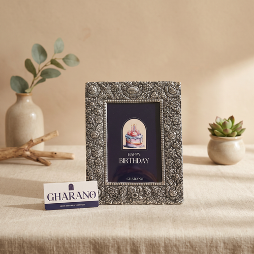 (Flower) Framed Love, Treat & Timelines