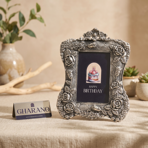 (Rose) Framed Love, Treat & Timelines