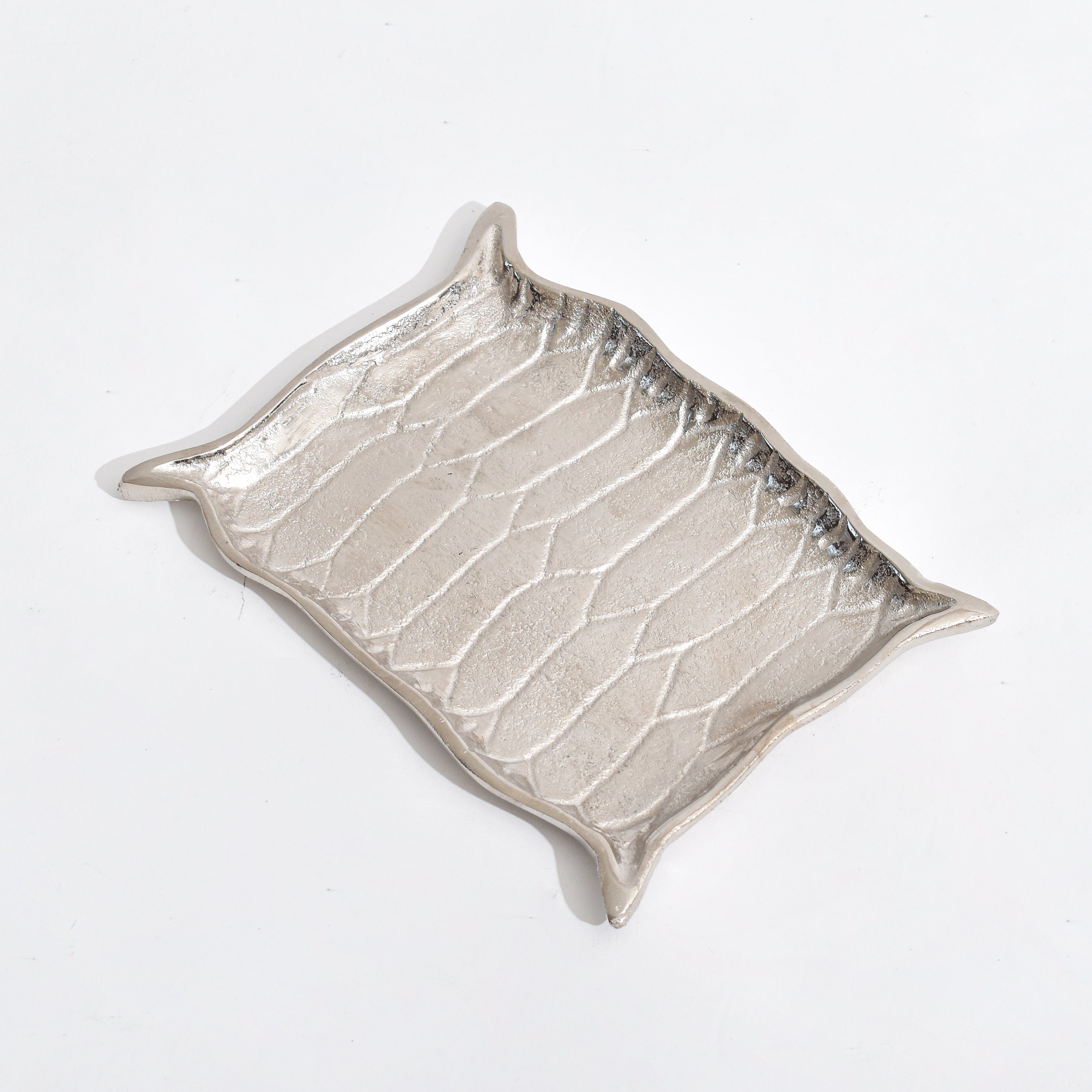 Silver Alladin Dreams, Truffle & Tales