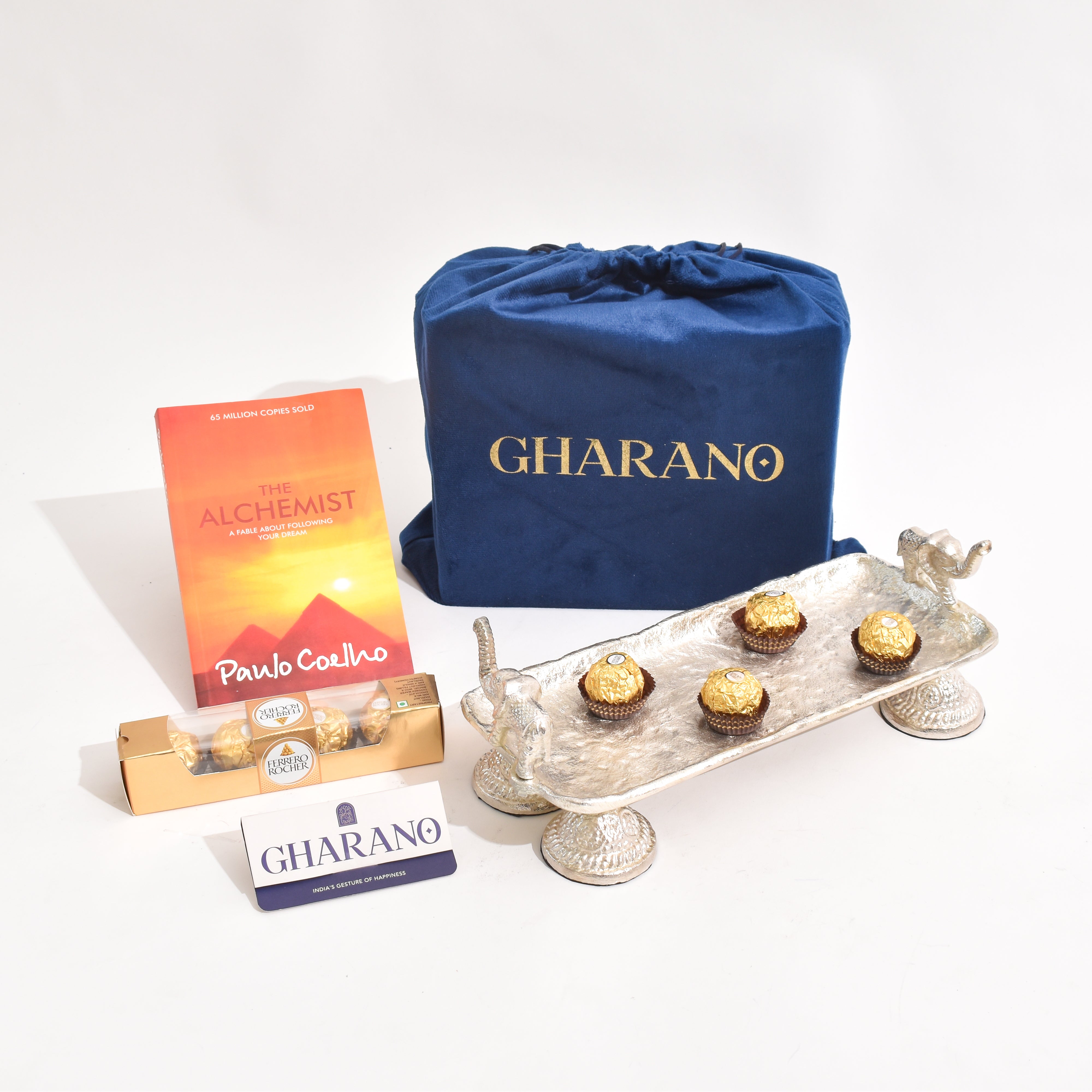 Silver Trunk of Tradition, Hazelnut & Pages