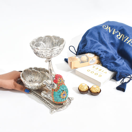 Elephant platter with 2 bowls - Stone studded