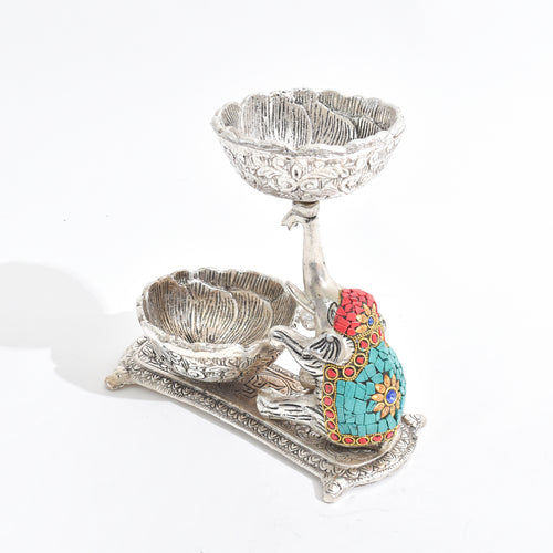 Elephant platter with 2 bowls - Stone studded