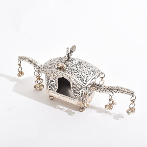 Palki Grandeur, Hazelnut & History