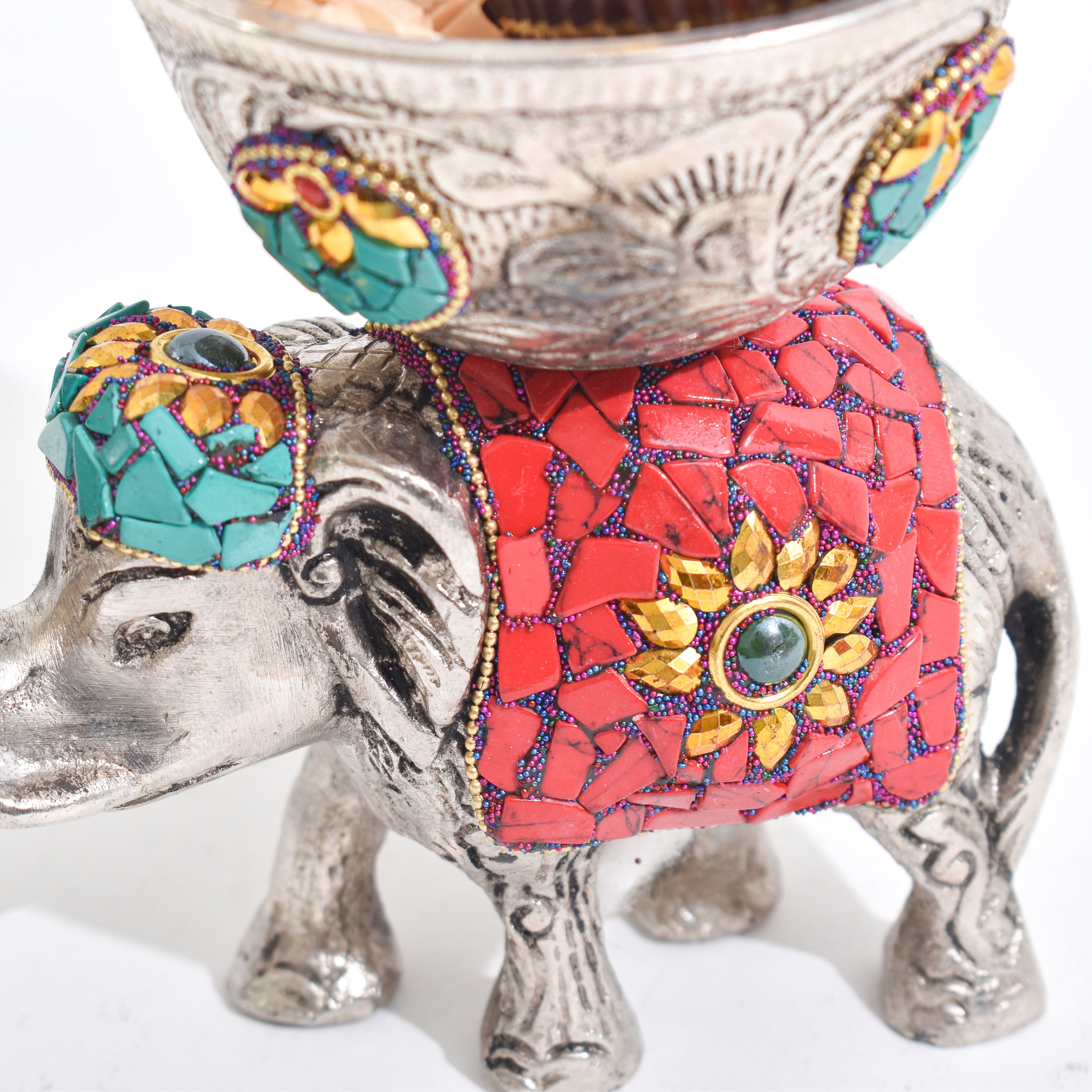 Elephant with a bowl on its hump - stone studded