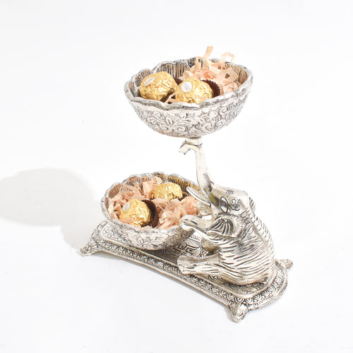 Elephant Platter with 2 bowls